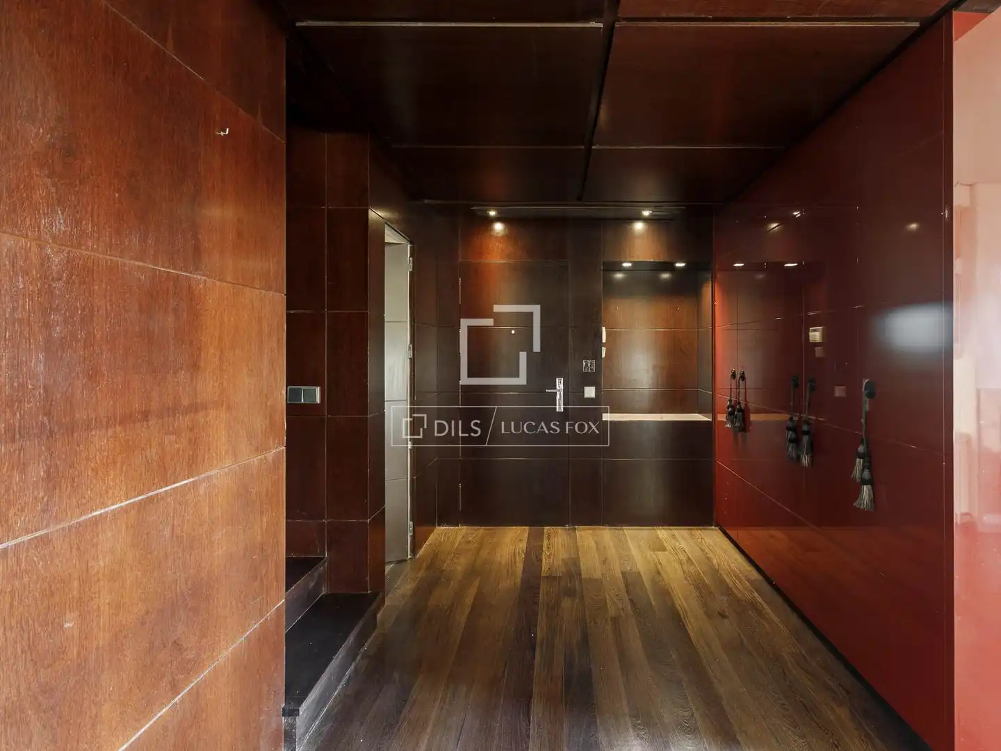 Attic for rent in Madrid  with Air Conditioner, Heating and Private garden