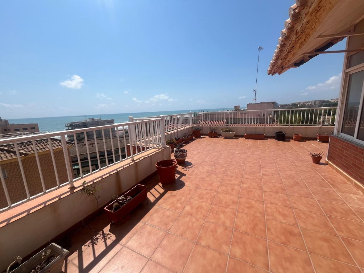 Terrace of Duplex for sale in Guardamar del Segura  with Air Conditioner, Heating and Terrace