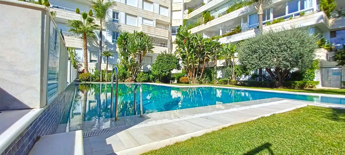 Piso con ascensor en venta en Marbella Centro