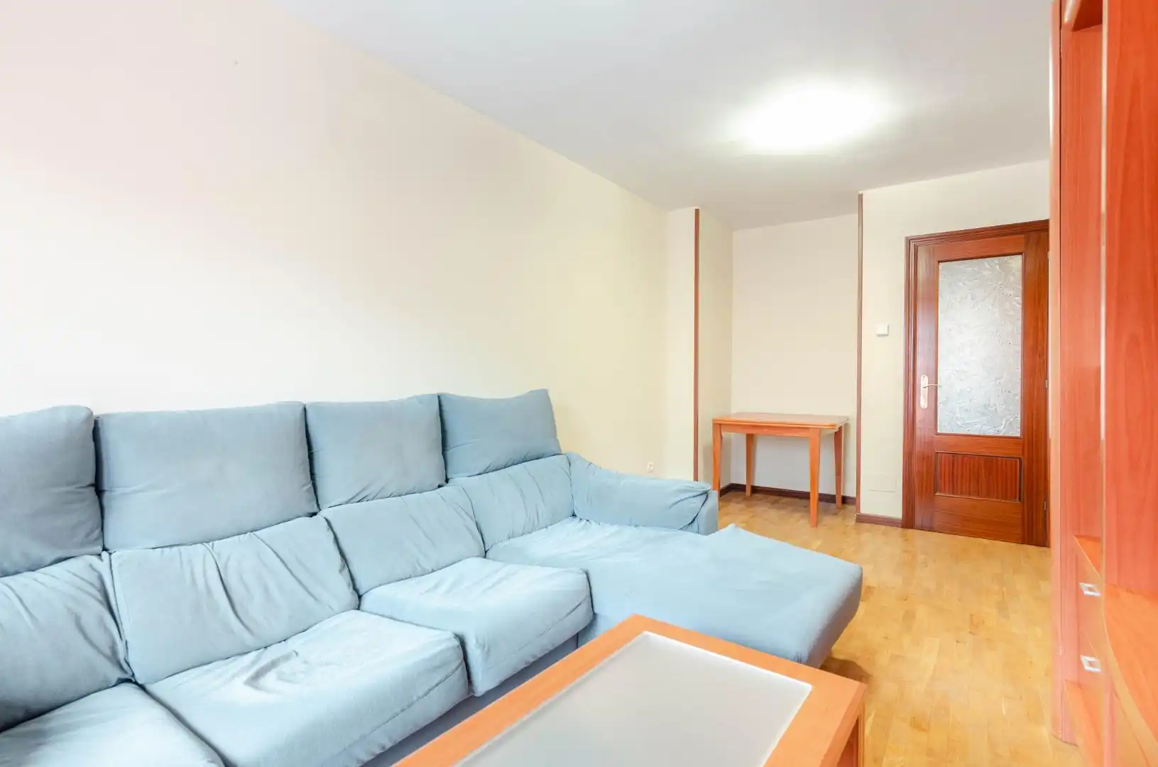 Sala de estar de Piso en venta en Mieres (Asturias) con Calefacción, Amueblado y Balcón