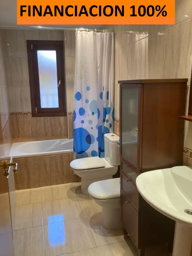 Baño de Piso en venta en Borja con Aire acondicionado, Calefacción y Trastero