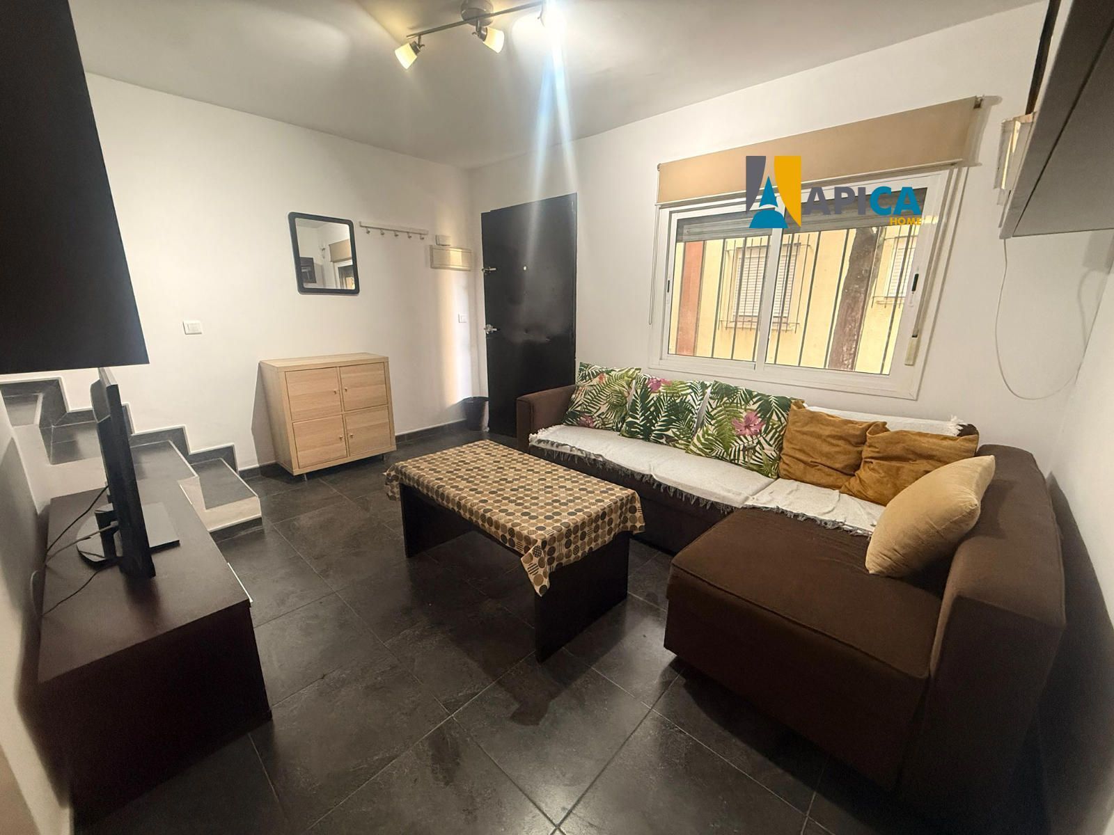 Vista exterior de Dúplex en venda en El Puerto de Santa María amb Aire condicionat