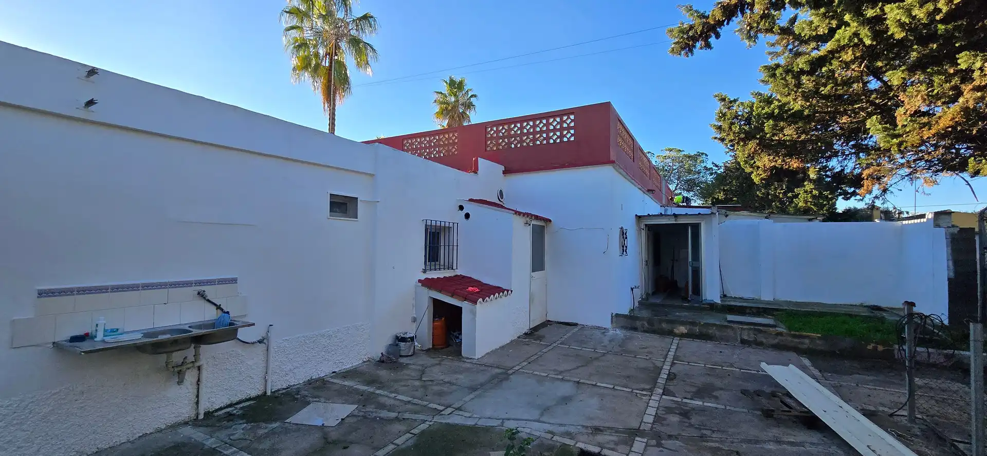 Exterior view of Houses for sale in Rota  with Private garden and Terrace