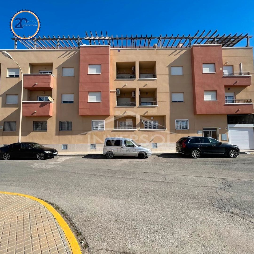 Vista exterior de Àtic en venda en El Ejido amb Terrassa