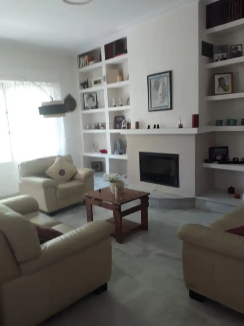 Sala d'estar de Casa o xalet de lloguer en Mairena del Aljarafe amb Aire condicionat i Terrassa