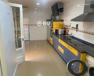 Kitchen of Single-family semi-detached for sale in Huévar del Aljarafe  with Air Conditioner, Heating and Terrace