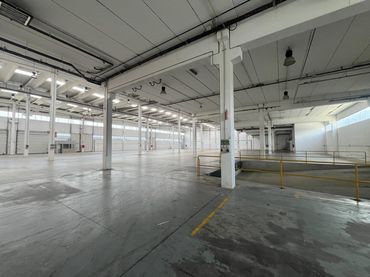 Capannone industriale in affitto a Llinars del Vallès