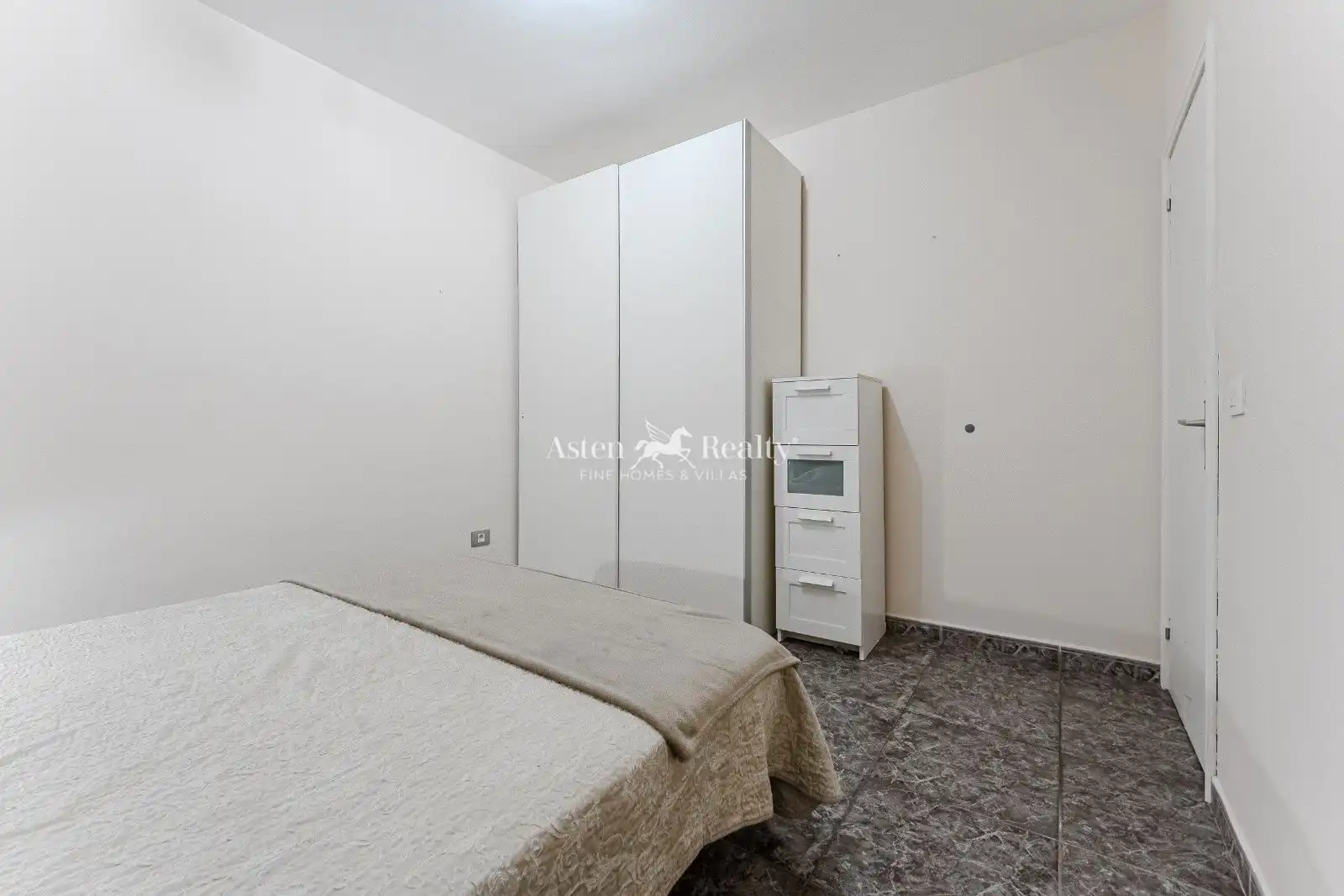 Bedroom of Flat for sale in Arona  with Furnished