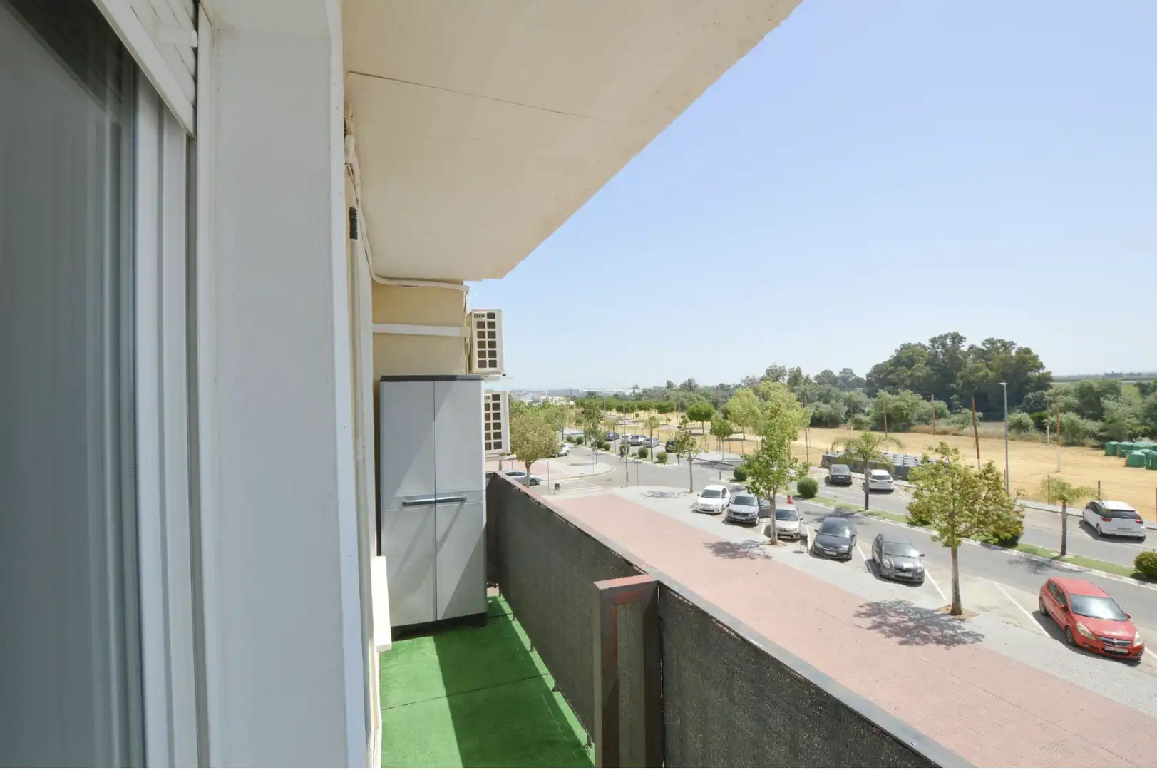 Terrasse von Wohnung zur Miete in La Algaba mit Klimaanlage, Terrasse und Schwimmbad