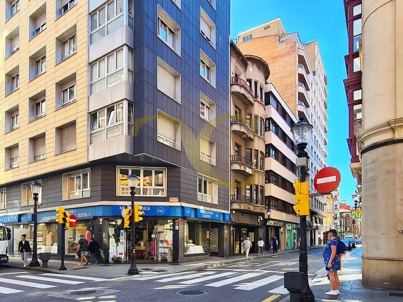 Vista exterior de Piso en venta en Gijón  con Calefacción, Terraza y Balcón