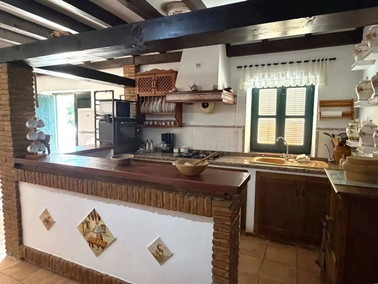 Cuina de Finca rústica en venda en Gaucín amb Jardí privat, Terrassa i Piscina