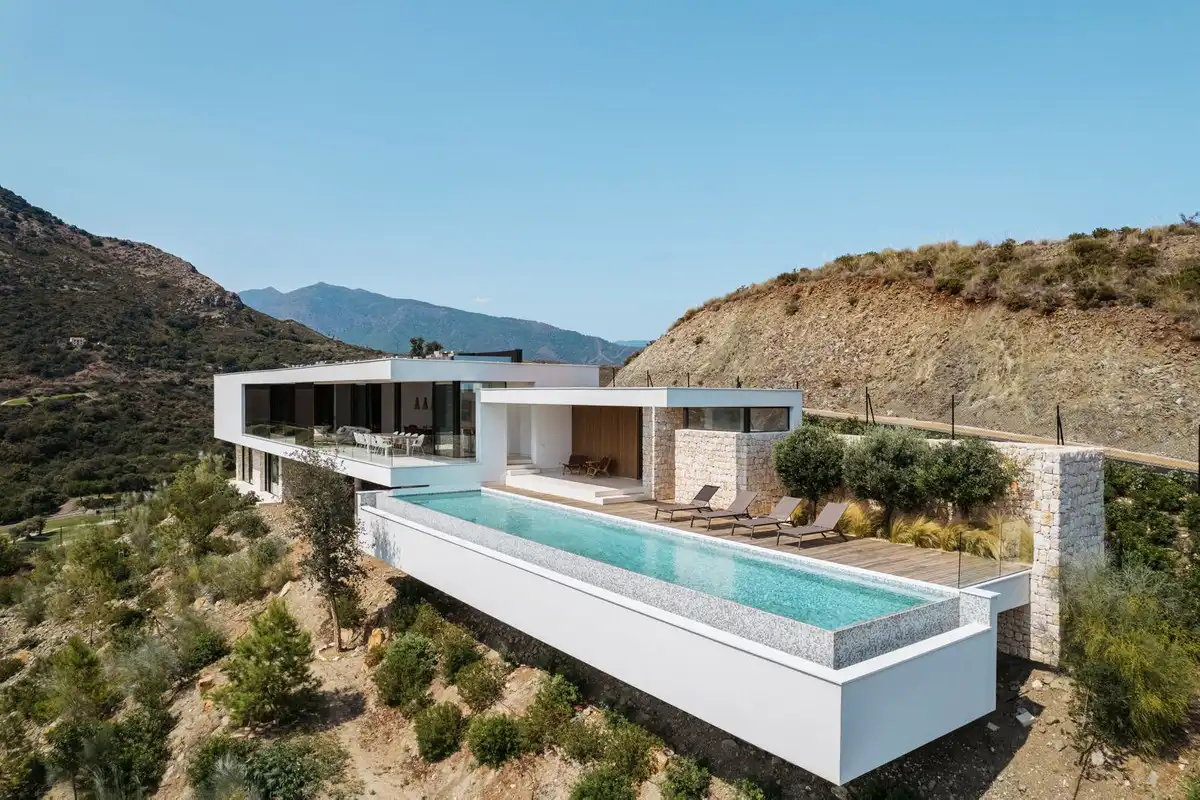 Xalet amb piscina en venda a Montemayor - Marbella Club
