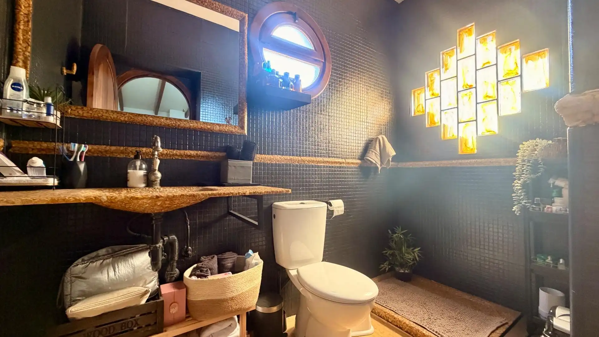 Bathroom of Houses for sale in Elche / Elx  with Air Conditioner, Private garden and Terrace