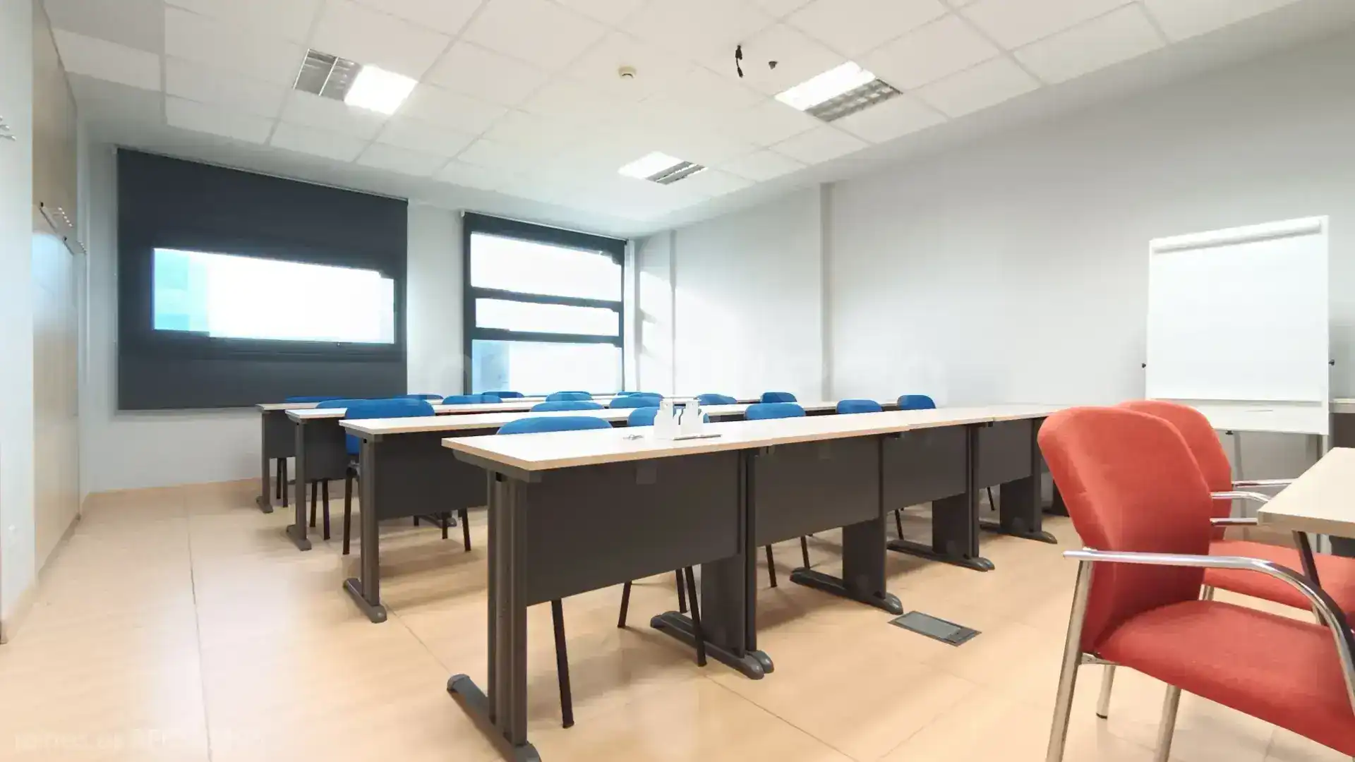 Oficina de alquiler en Llanera, Asturias