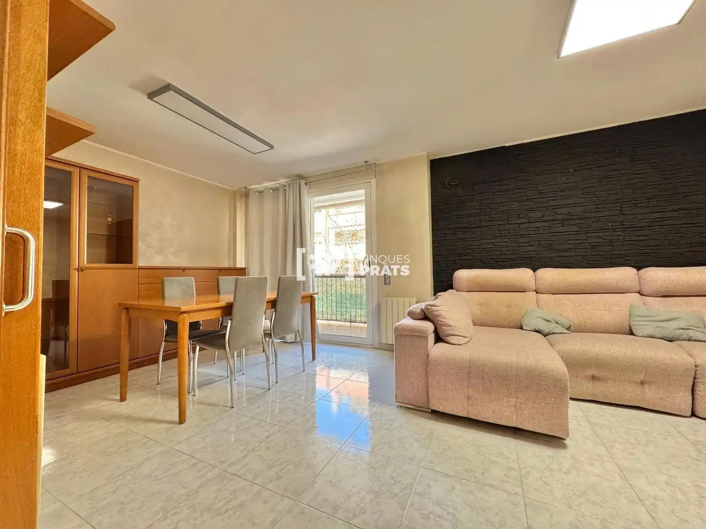 Sala de estar de Piso en venta en Lleida con Calefacción, Terraza y Trastero