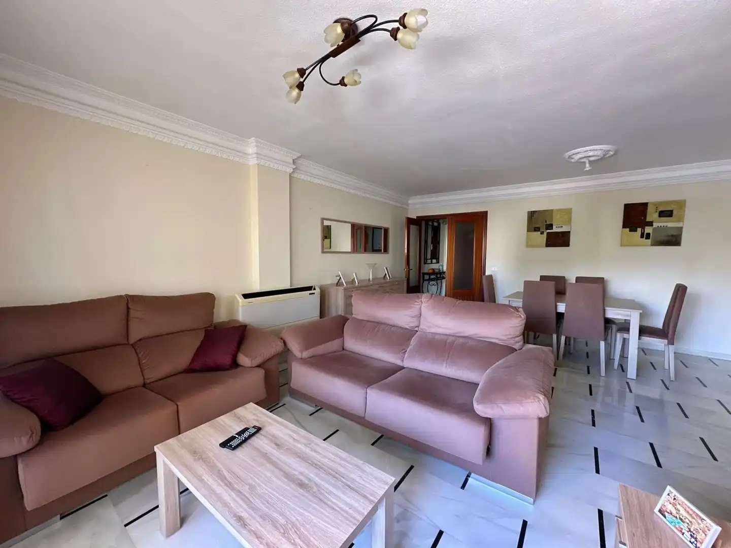 Living room of Flat for sale in Vélez-Málaga  with Air Conditioner, Heating and Terrace