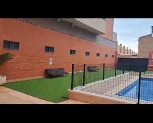 Aparcament de Pis en venda en Roquetas de Mar amb Terrassa, Balcó i Piscina comunitària