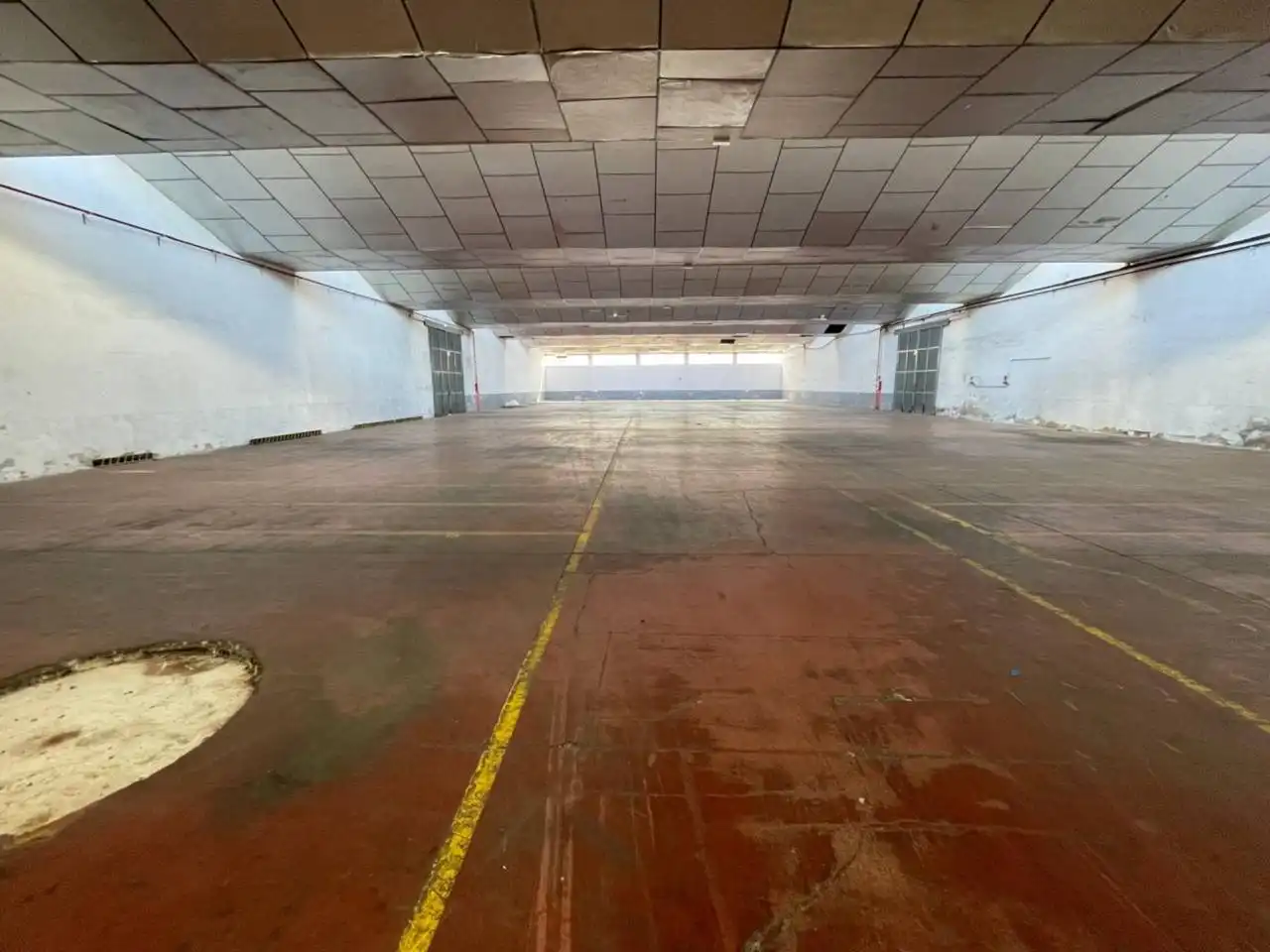 Nave industrial de alquiler en Montmeló