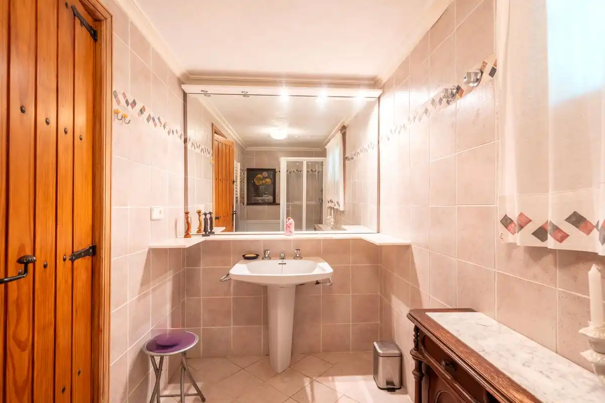 Casa con piscina in vendita a Carrer Font del Salmitre, imagen 40