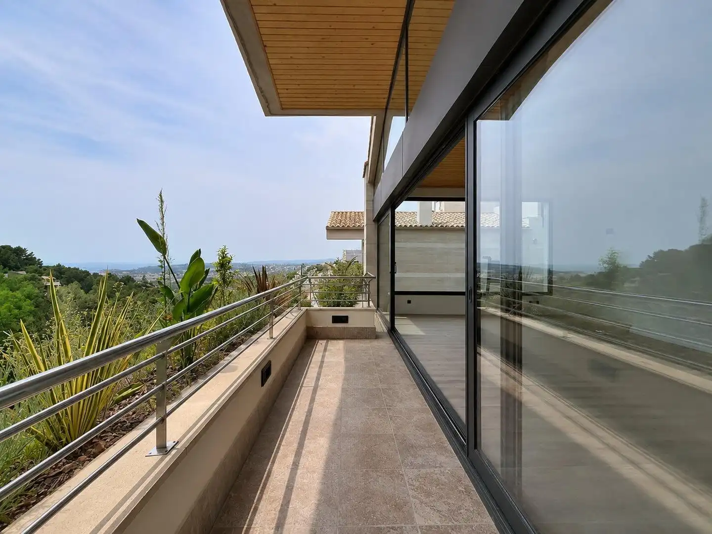 Terrassa de Casa o xalet en venda en Sitges amb Aire condicionat, Calefacció i Jardí privat