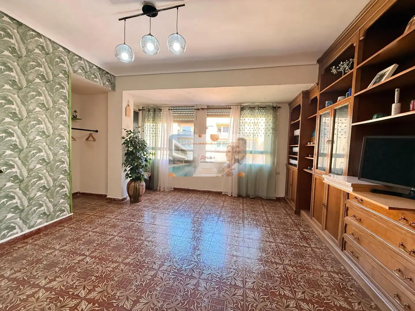 Living room of Flat for sale in Castellón de la Plana / Castelló de la Plana  with Terrace, Storage room and Balcony