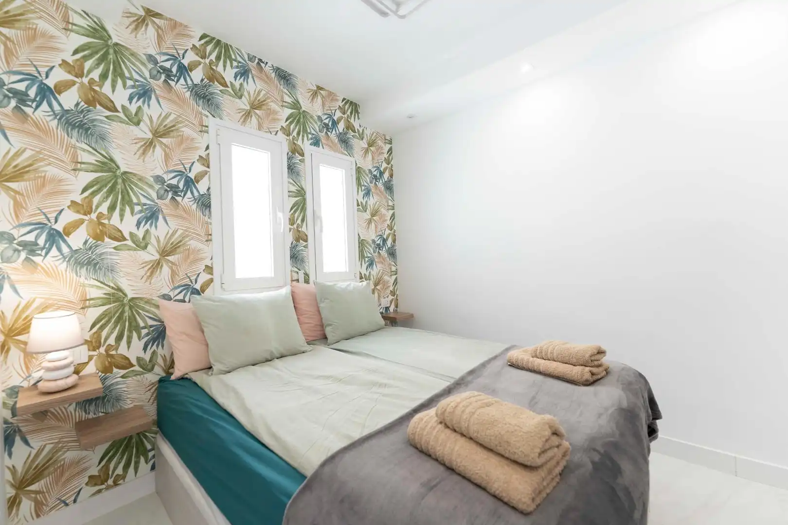 Dormitori de Apartament en venda en Adeje amb Aire condicionat, Terrassa i Moblat