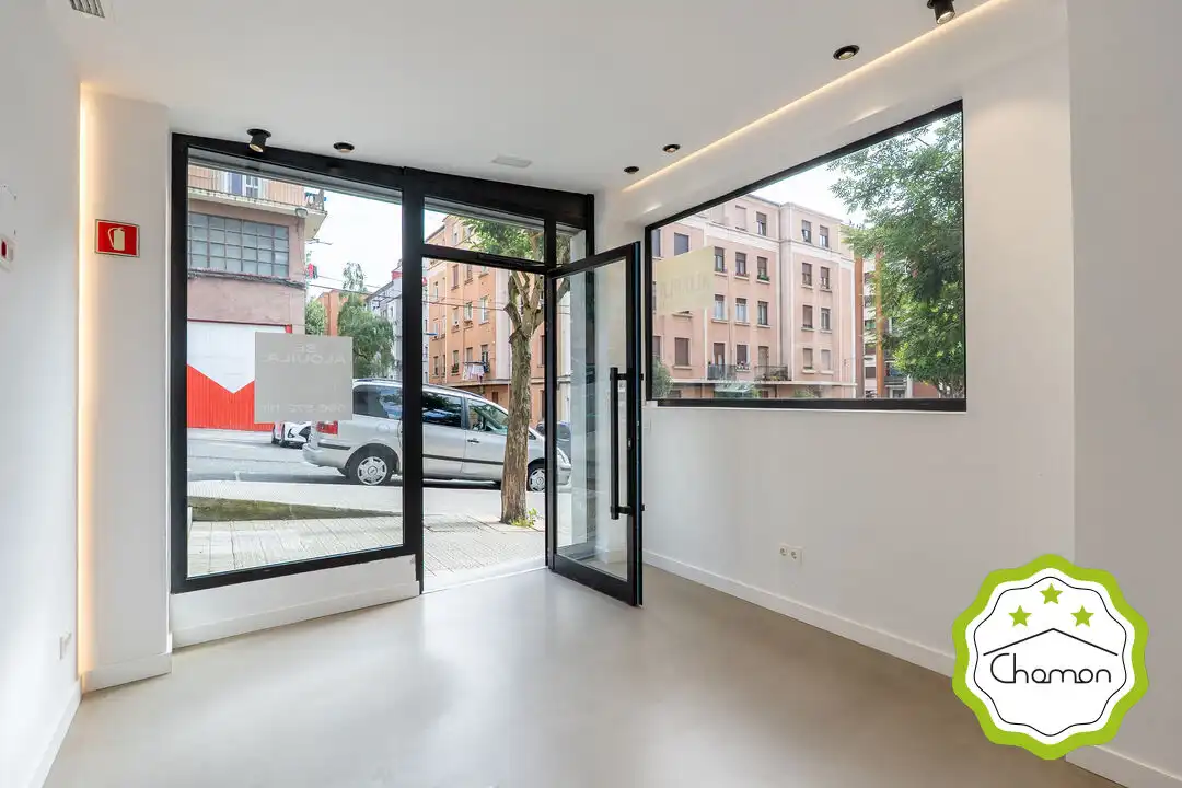 Oficina de alquiler en Bilbao  con Aire acondicionado