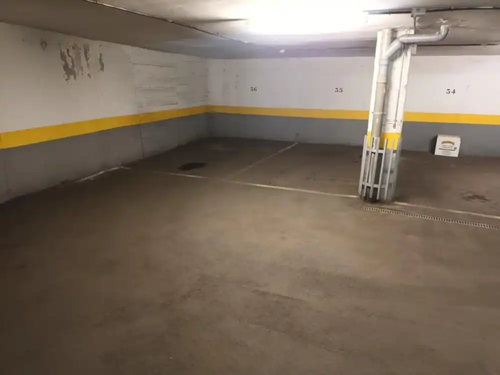 Parking de Garaje en venta en Madrid