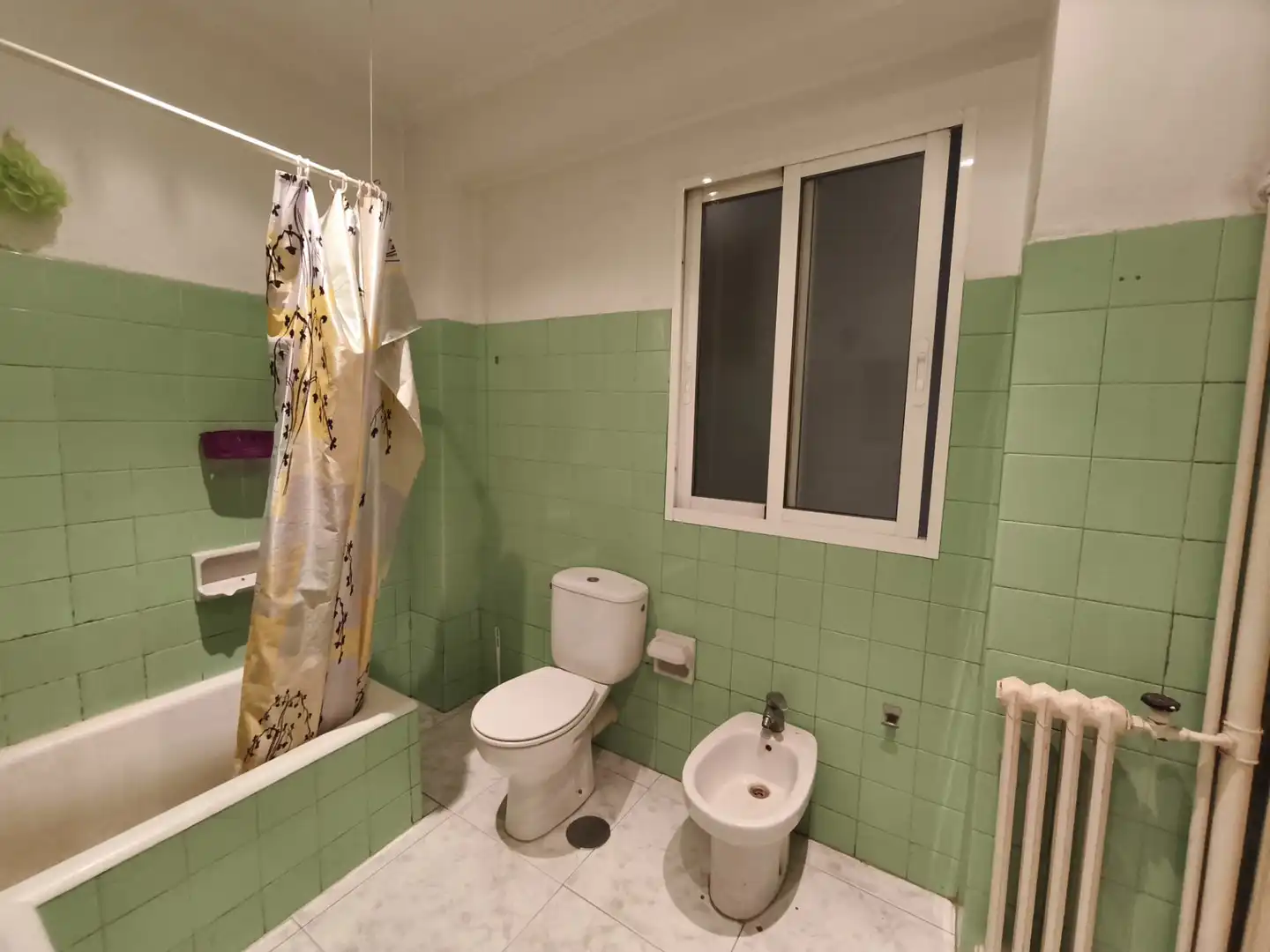 Bathroom of Flat for sale in Ourense Capital   with Balcony