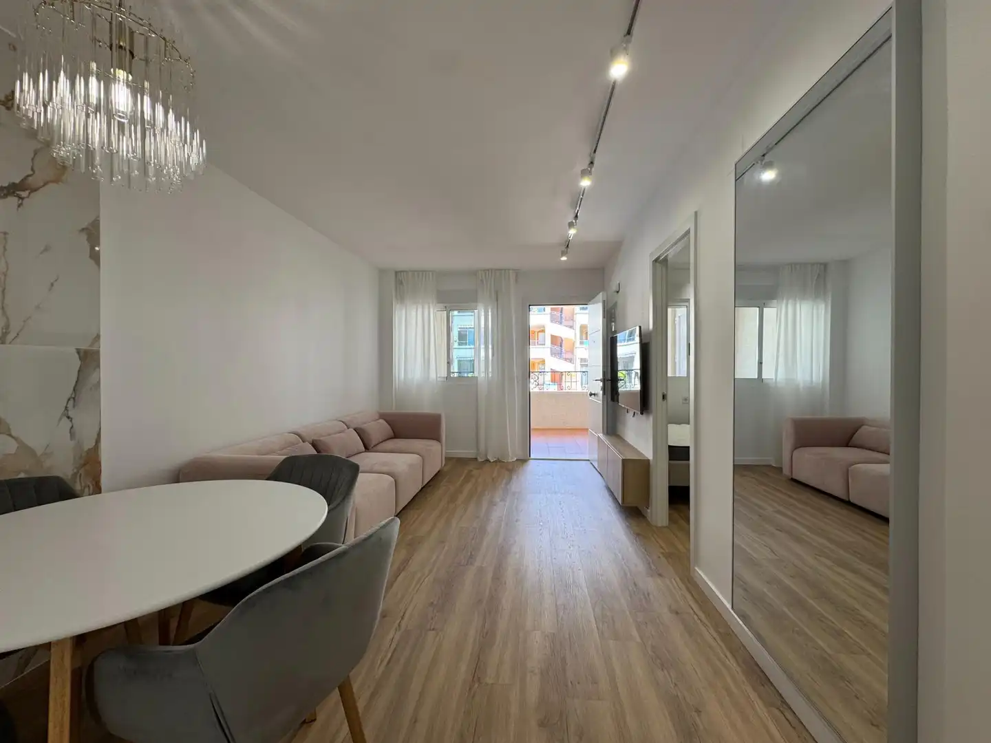 Apartment with pool for sale in Calle Abdelacies, imagen 8