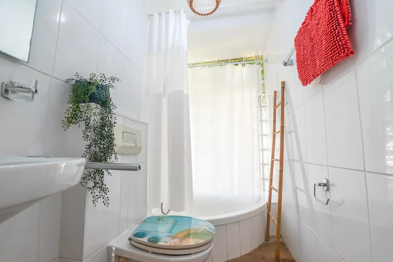 Bathroom of Houses for sale in Cambrils  with Private garden, Terrace and Community pool