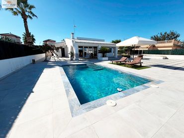 Villa con piscina in vendita a San Fulgencio