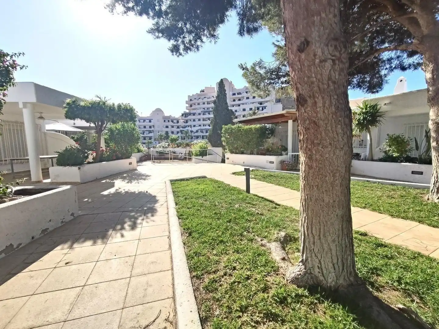 Exterior view of Flat for sale in Cuevas del Almanzora  with Terrace, Swimming Pool and Community pool