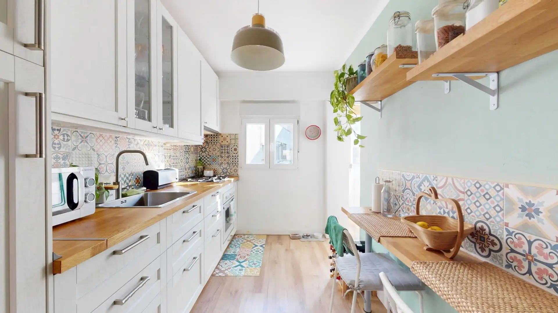 Küche von Wohnung zum Verkauf in  Palma de Mallorca mit Klimaanlage, Parkett und Terrasse