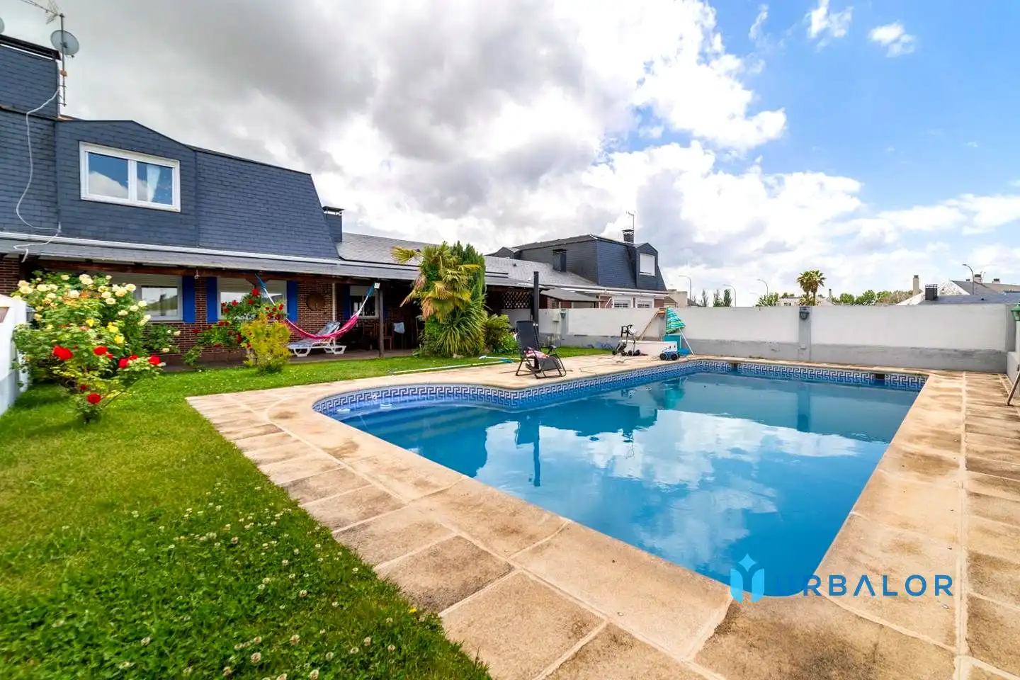 Schwimmbecken von Haus oder Chalet zum Verkauf in Illescas mit Klimaanlage, Heizung und Privatgarten