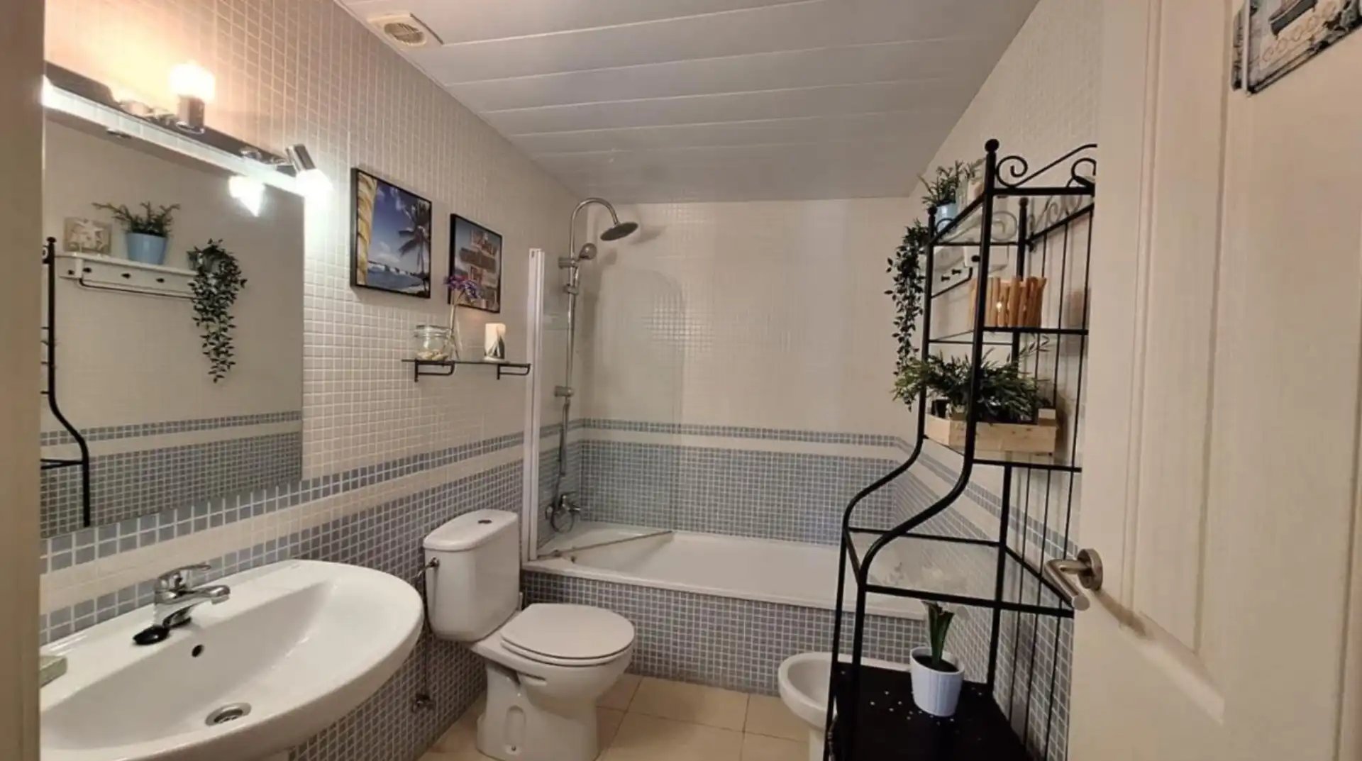 Baño de Dúplex de alquiler en Begur con Aire acondicionado, Calefacción y Terraza