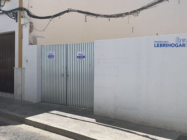 Terreny residencial en venda a Lebrija