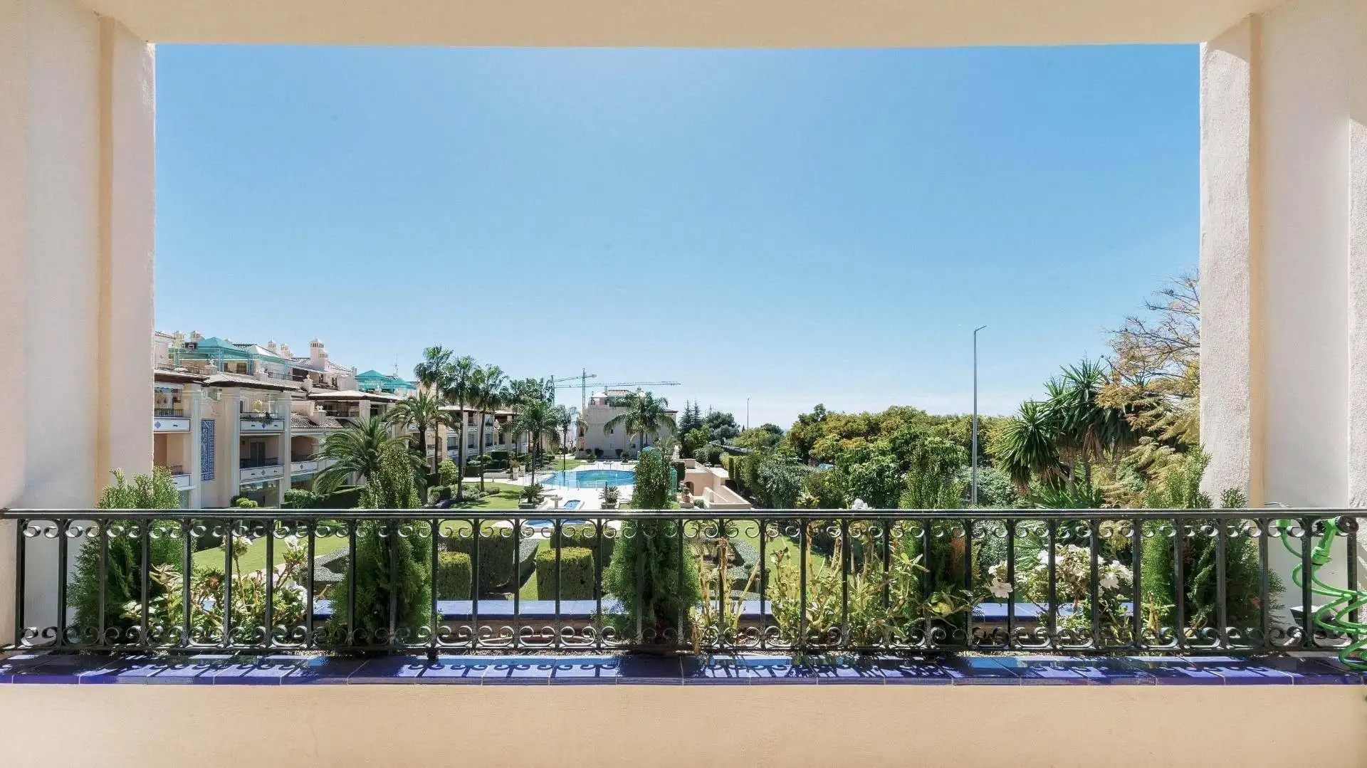 Apartment mit Pool zum Verkauf in Milla de Oro