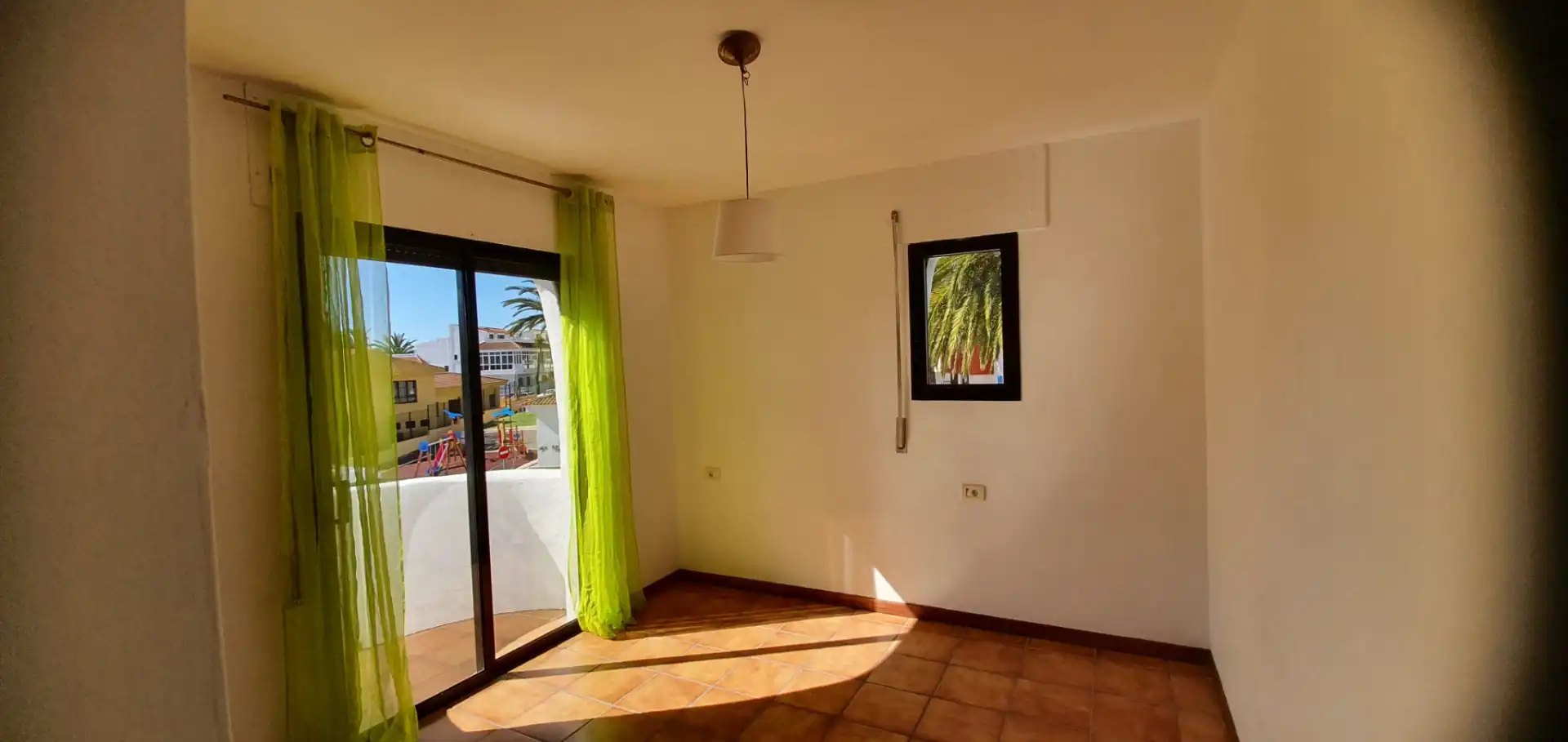 Detached homes for sale in San Cristóbal de la Laguna  with Private garden, Terrace and Storage room