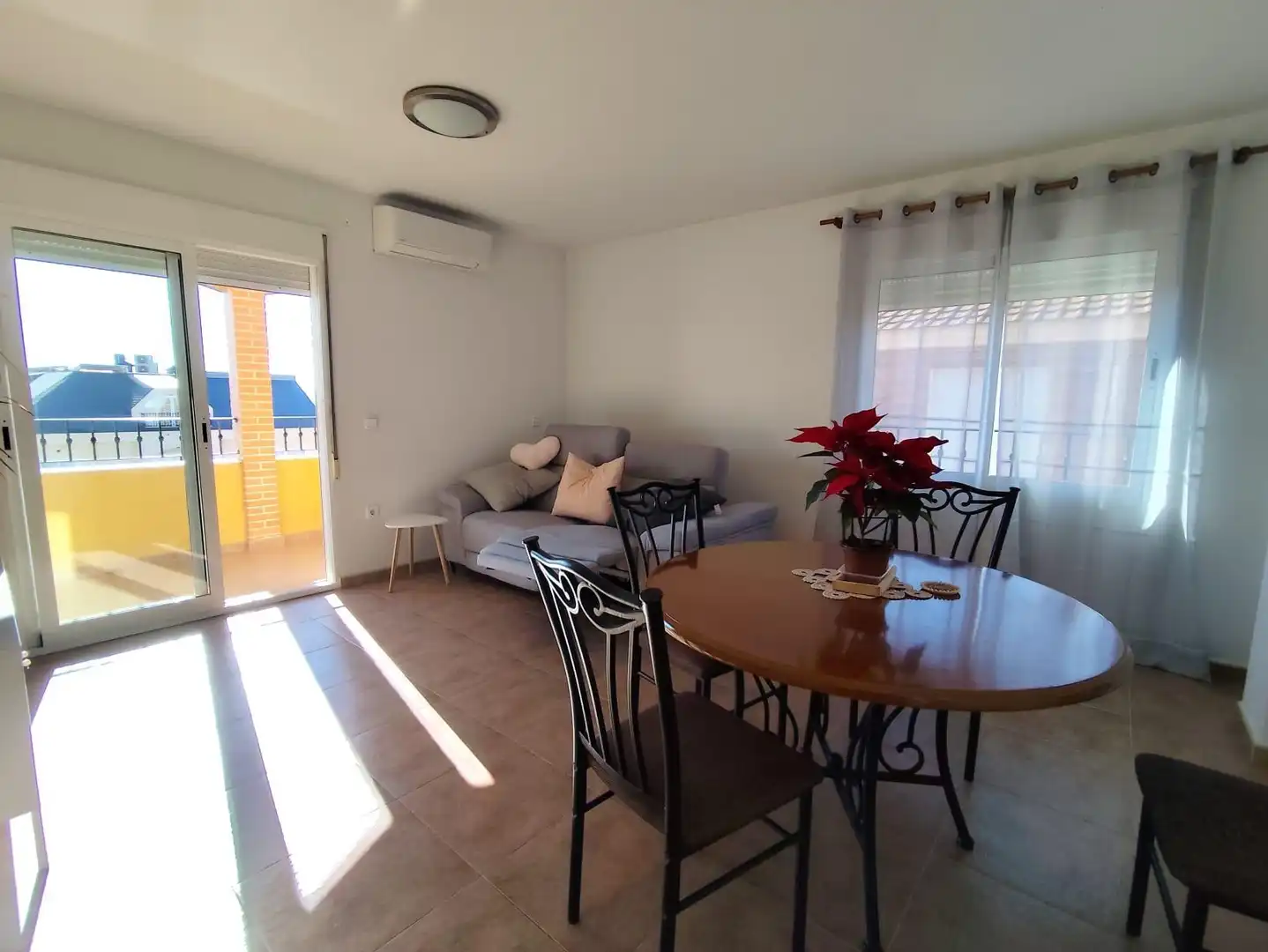 Flat for sale in REYES CATOLICOS, Balsapintada - El Estrecho