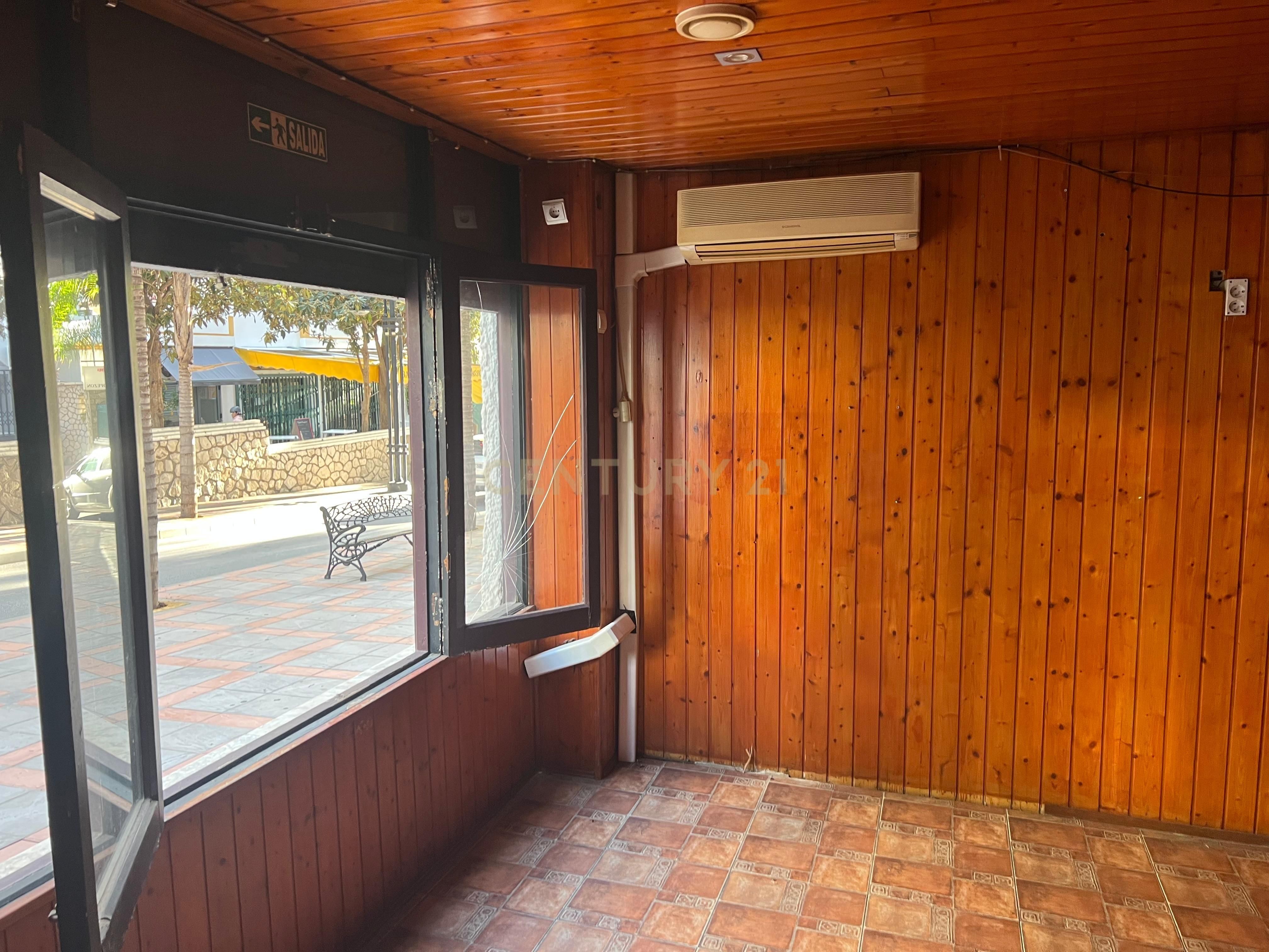 Local en venda en Fuengirola amb Aire condicionat