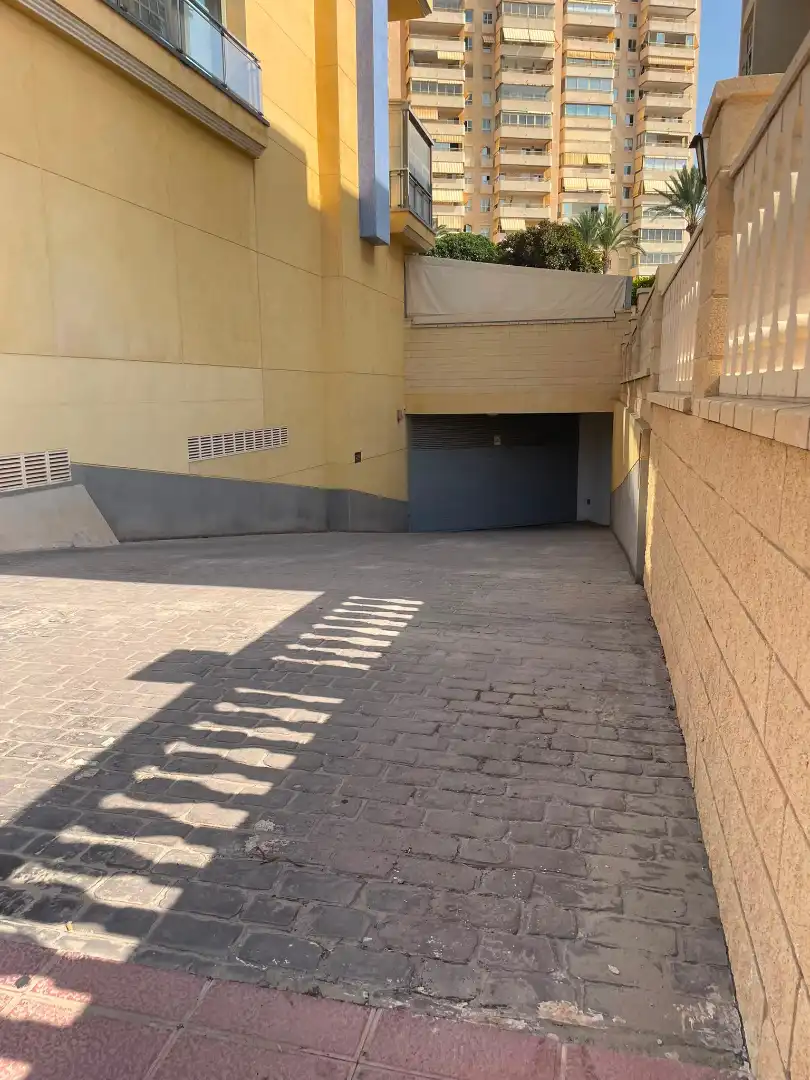 Aparcament de Garatge en venda en El Campello