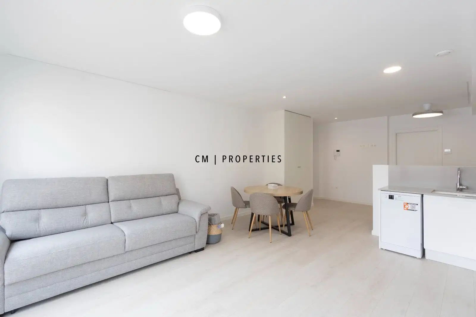 Flat with lift to rent in Castellón