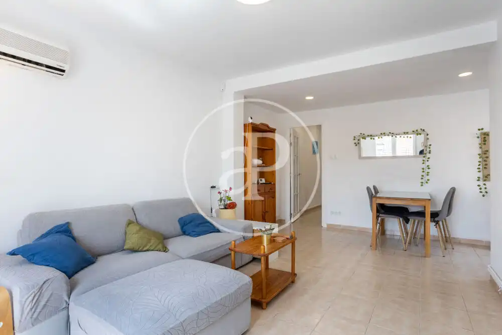 Sala d'estar de Àtic de lloguer en Valencia amb Aire condicionat, Calefacció i Terrassa
