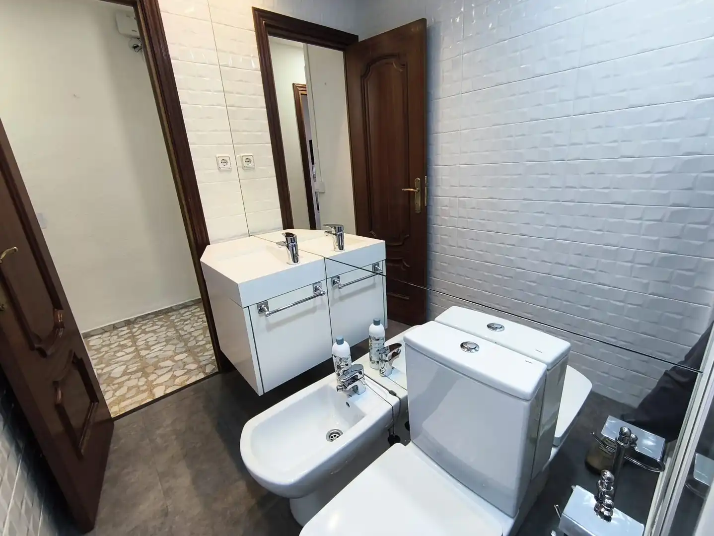 Badezimmer von Wohnung zur untervermieten in Leganés mit Heizung, Möbliert und Waschmaschine