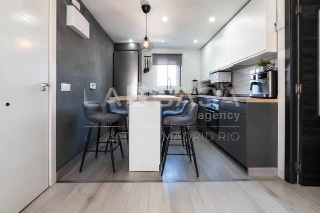 Piso en Venta en Calle de Benimamet en San Cristóbal