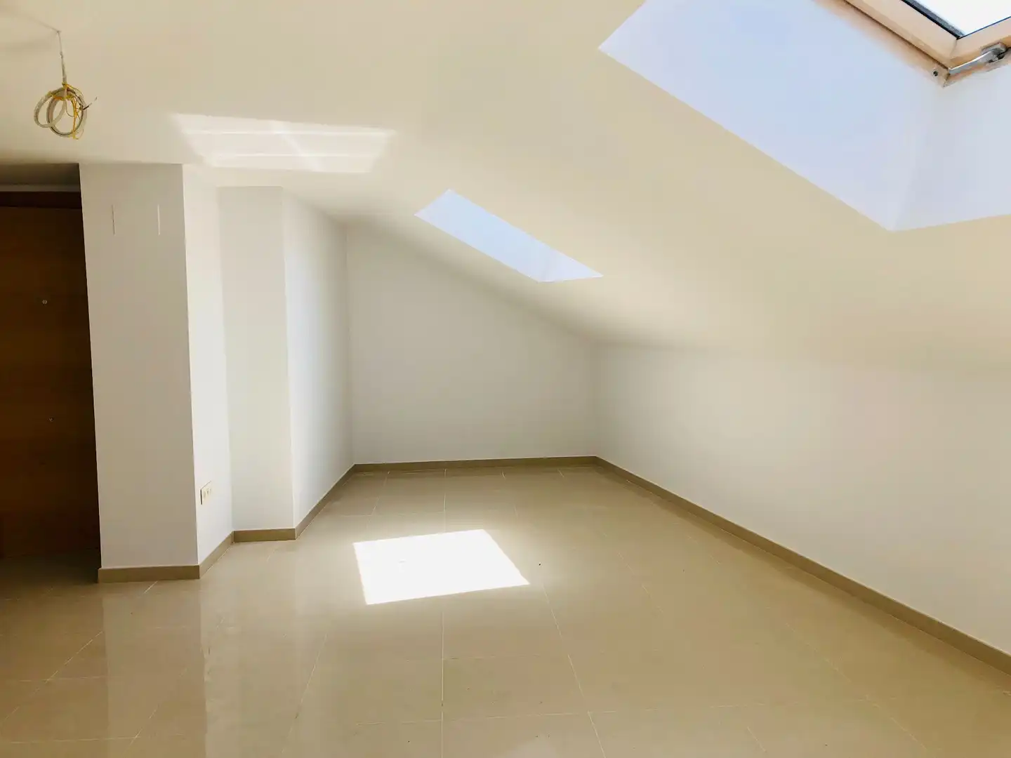 Schlafzimmer von Gebäude zum Verkauf in Cañada