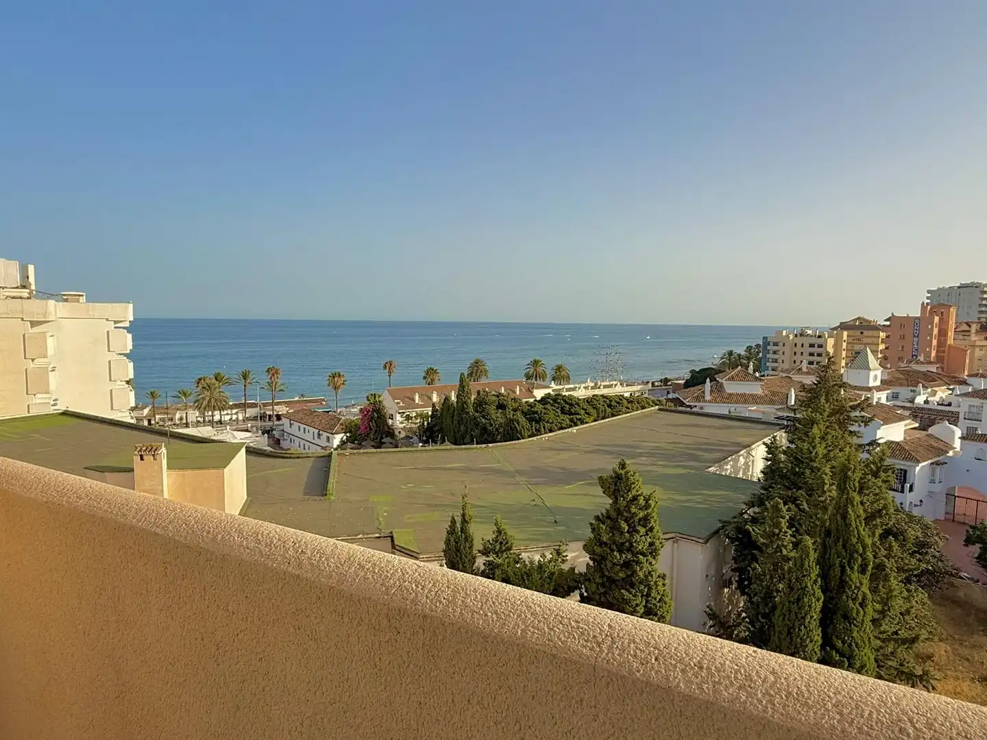 Exterior view of Flat for sale in Benalmádena  with Air Conditioner, Terrace and Furnished