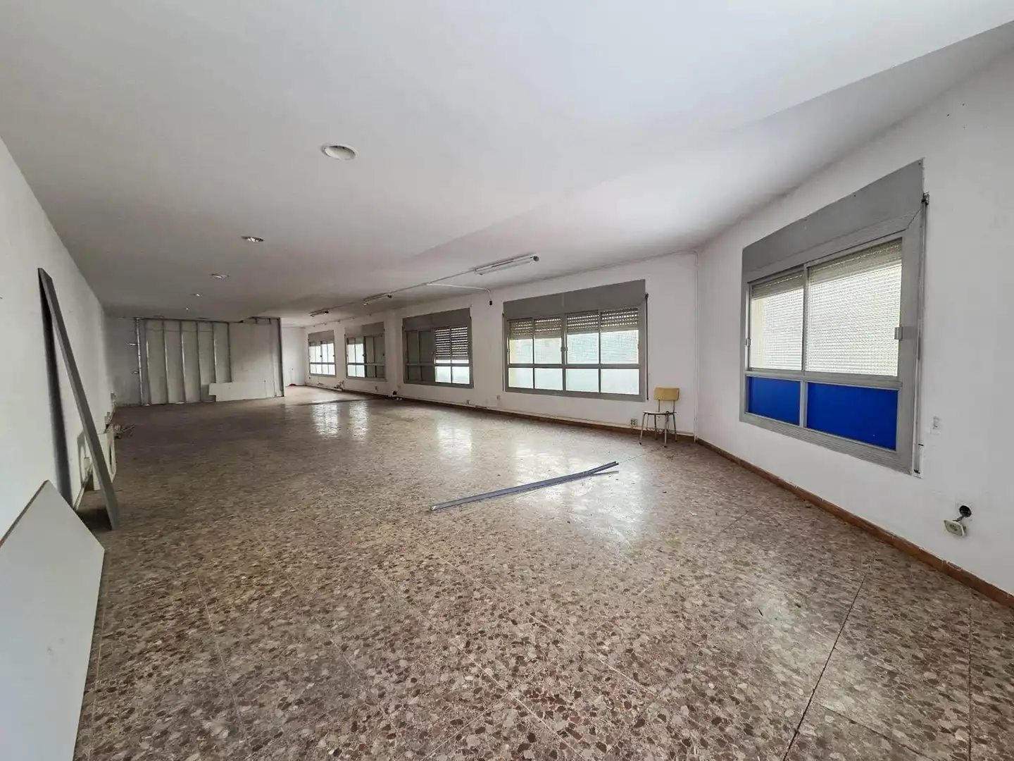 Local commercial à louer à Centre - Eixample – Can Llobet, imagen 8