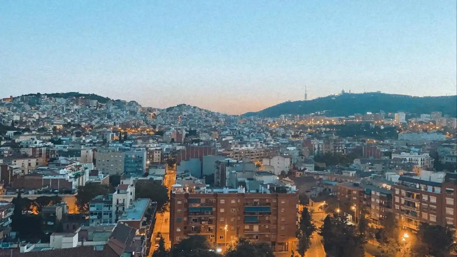 Vista exterior de Ático en venta en Barcelona con Aire acondicionado, Calefacción y Parquet